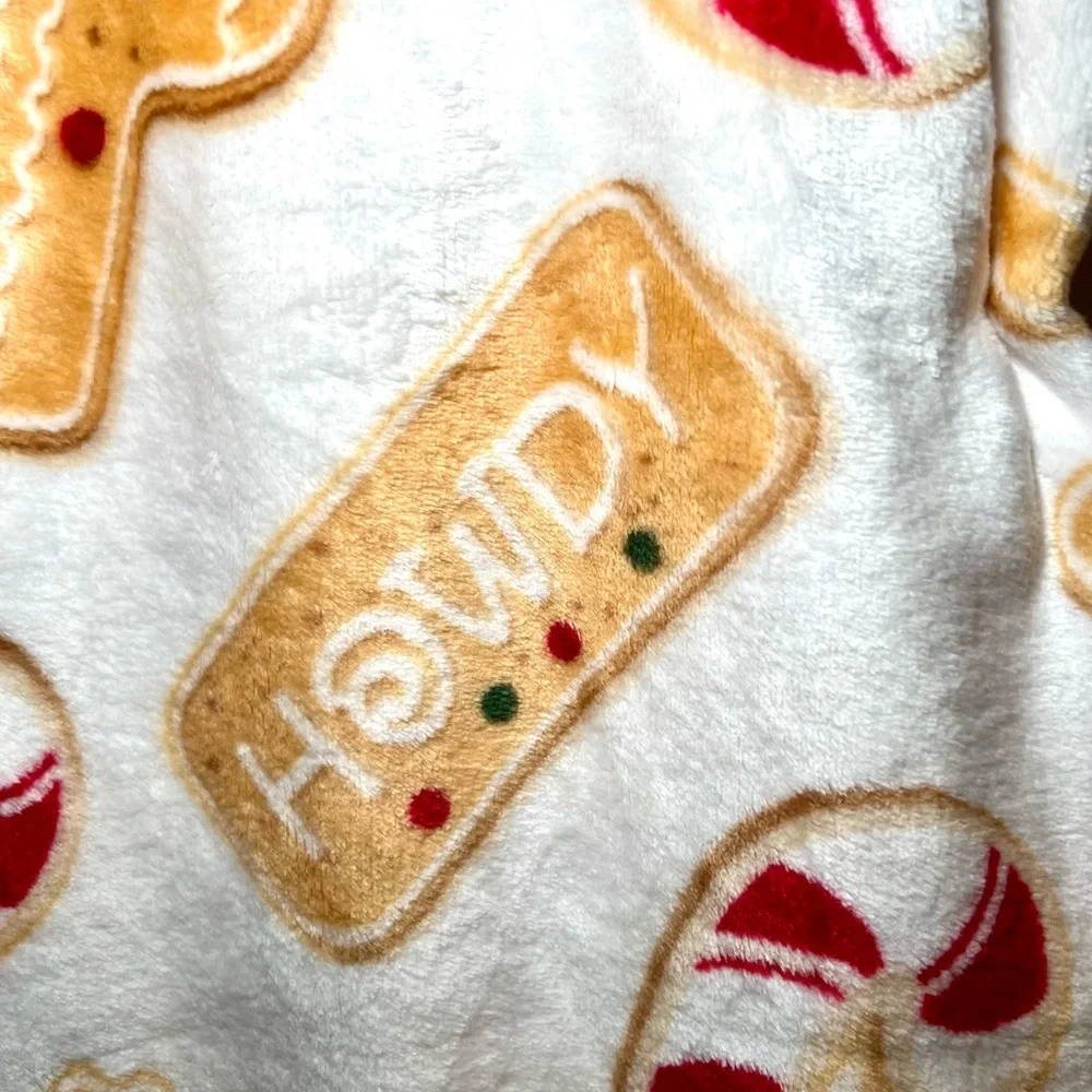 Country Western Gingerbread Cookies Christmas Throw Blanket + Cup w/Lid Cowgirl